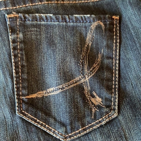 IN The Loop Dark Wash Flared/Wild Leg Blue Jeans Size 31 - Picture 8 of 15